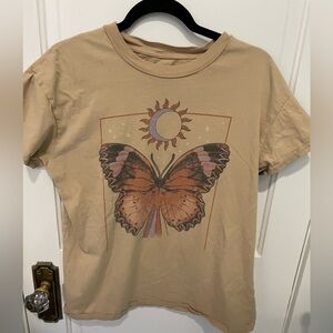 The Vinyl Icons Butterfly T-Shirt Size XS